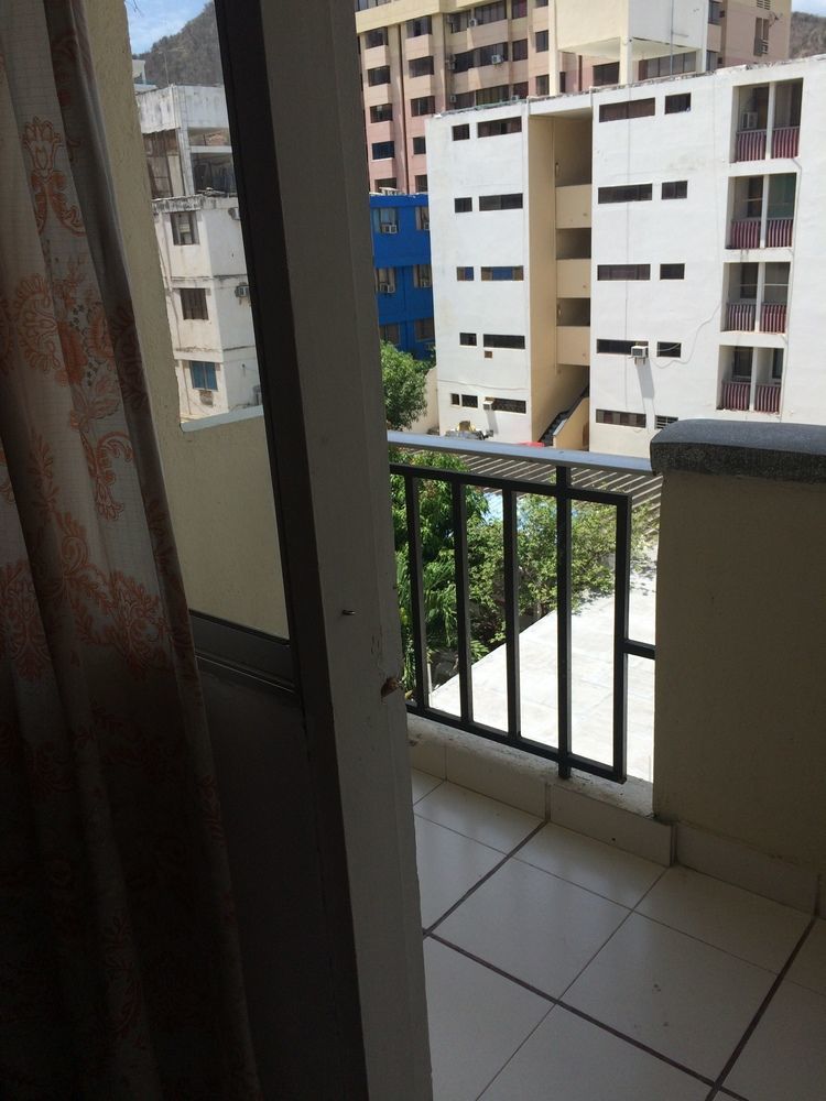 Hotel Tiskirama Rodadero ซันตามาร์ตา ภายนอก รูปภาพ