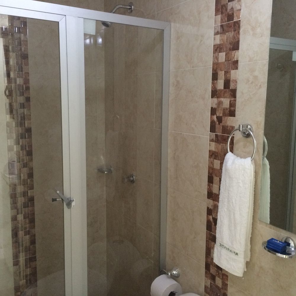 Hotel Tiskirama Rodadero ซันตามาร์ตา ภายนอก รูปภาพ